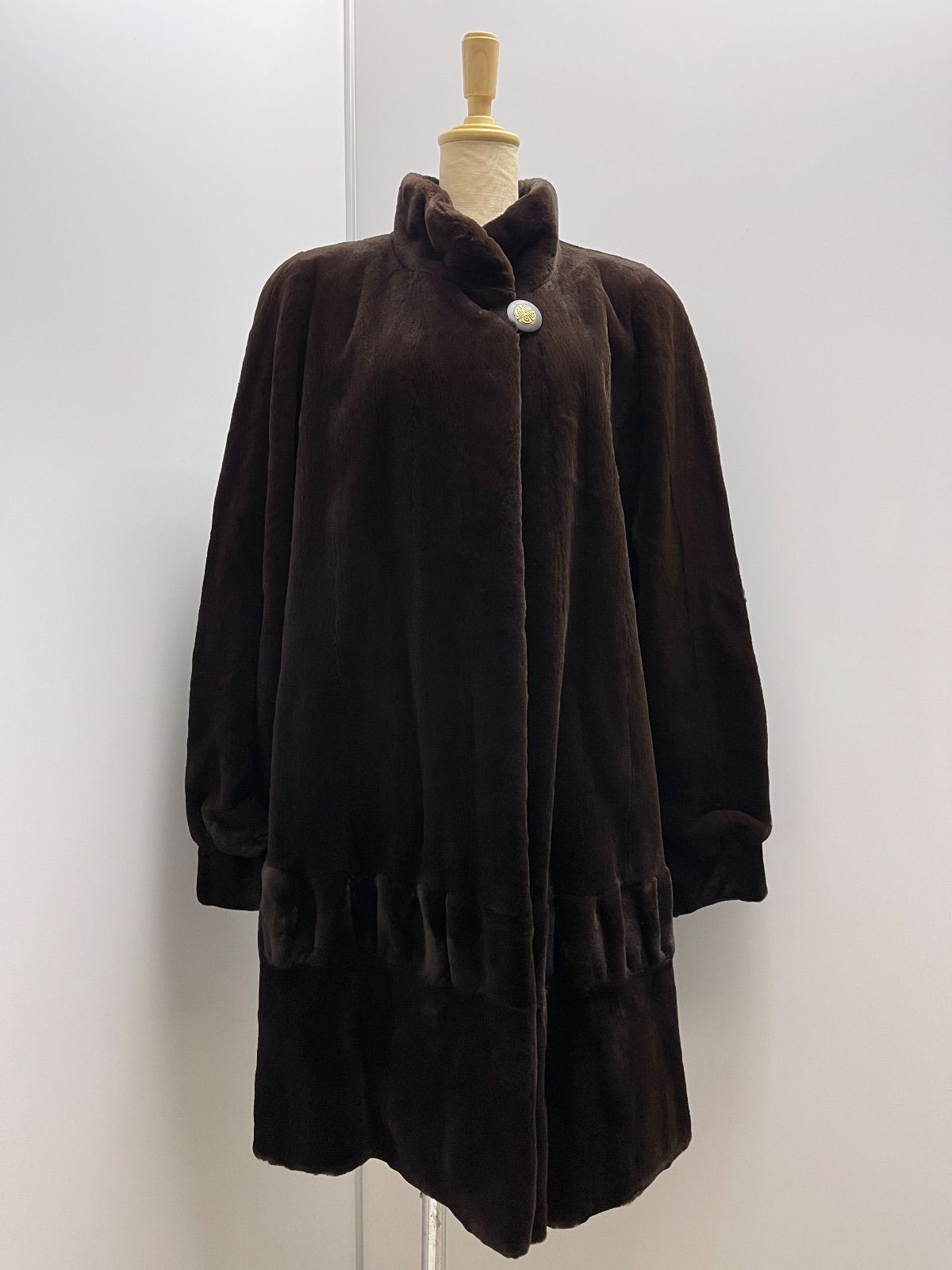 EMBA ミンクコート シェアード 毛皮 C2601056 - メルカリ