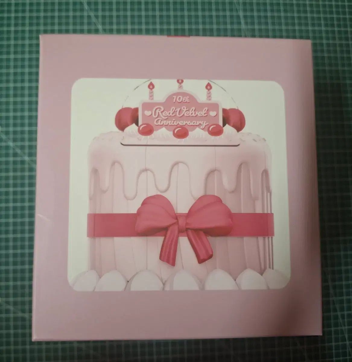 Red Velvet 10周年 パーティーケーキ グッズ - メルカリ