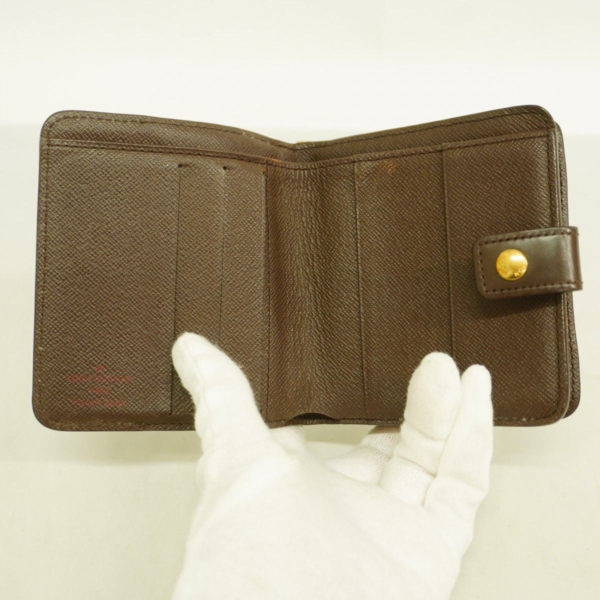 5pd6701-k】ルイヴィトン 財布 ダミエ コンパクトジップ N61668 エベヌ
