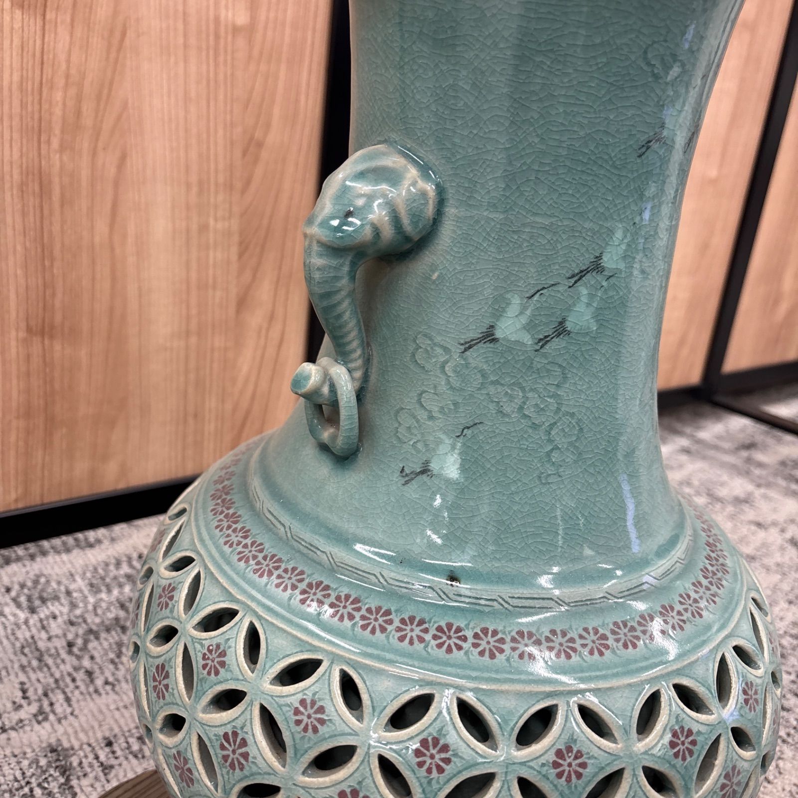 骨董品　高麗青磁壺 高麗青磁 壺 花器 大型 透かし彫り 東月 - メルカリ