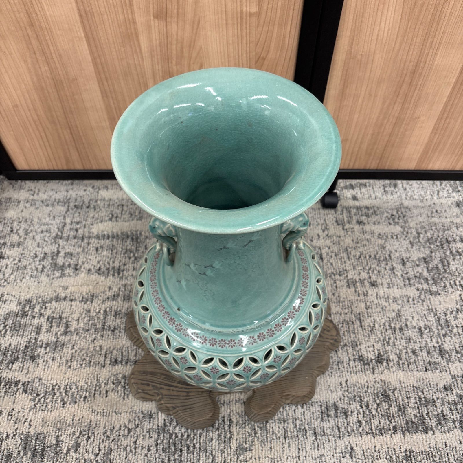 高麗青磁 壺 花器 大型 透かし彫り 東月 - メルカリ