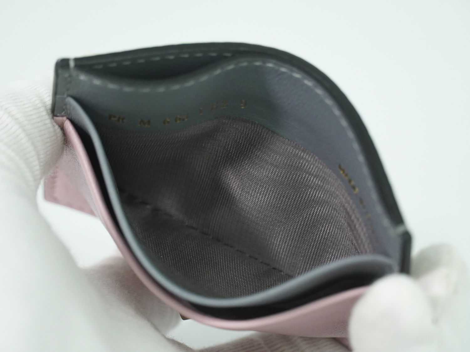  ヴァレンティノ ガラヴァーニ VALENTINO GARAVANI バイカラー カードケース パスケース レザー グレー ピンク 雑貨小物 カードケース 小物