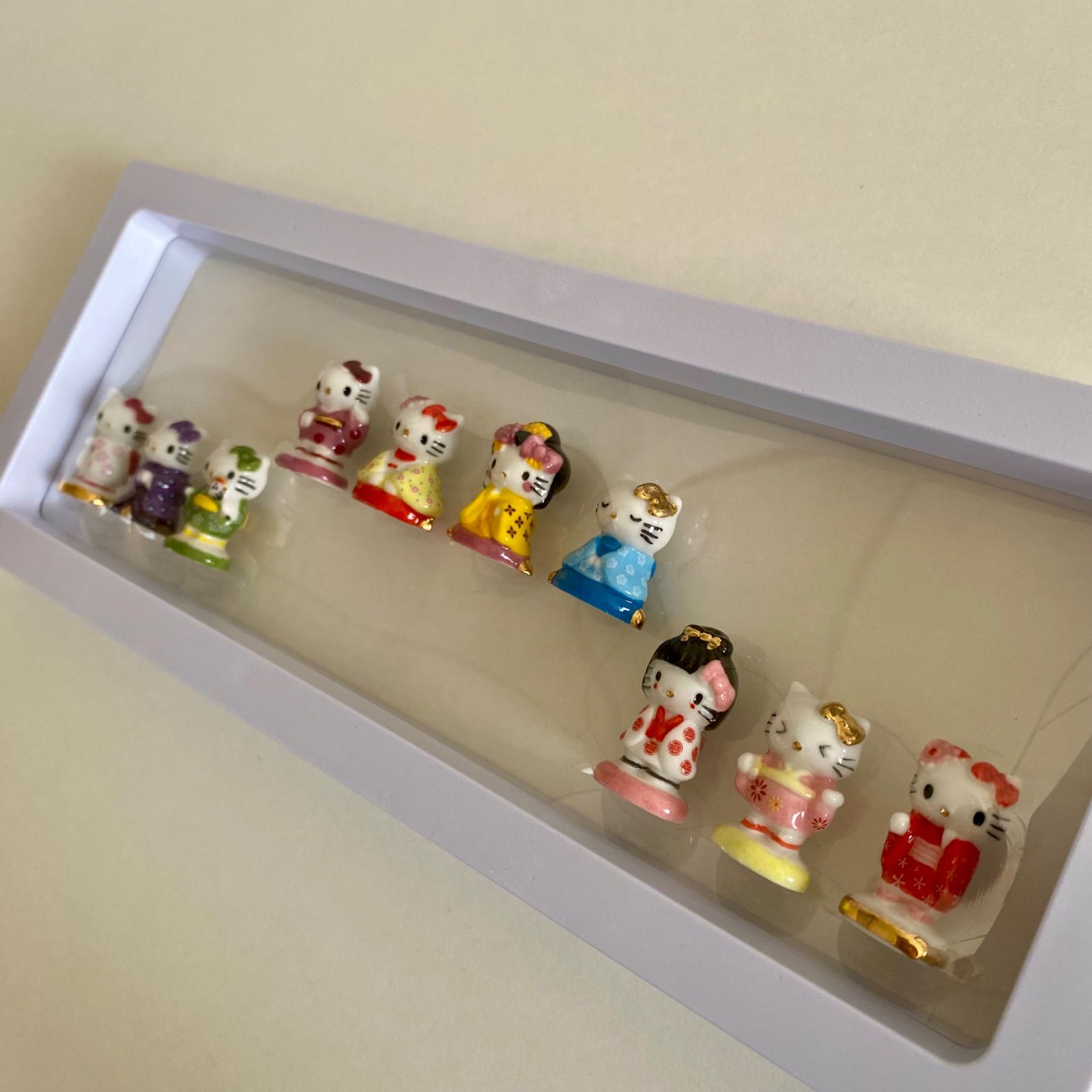 和装キティのフェーブ10点セット／着物／フランス雑貨／陶器ミニチュア
