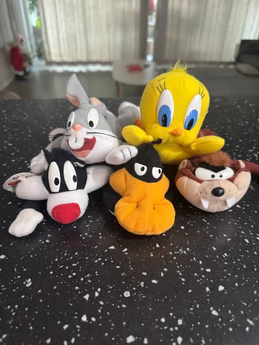 ルーニー・テューンズ ぬいぐるみ トゥイーティー シルベスター