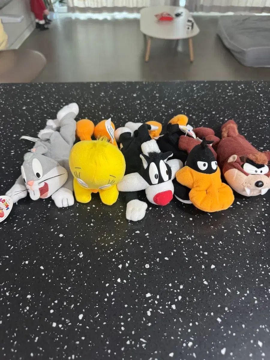 ルーニーテューンズ◆トゥイーティー シルベスター PVC ぬいぐるみ2体セット ルーニーテューンズ◇トゥイーティー シルベスター PVC ぬいぐるみ2体