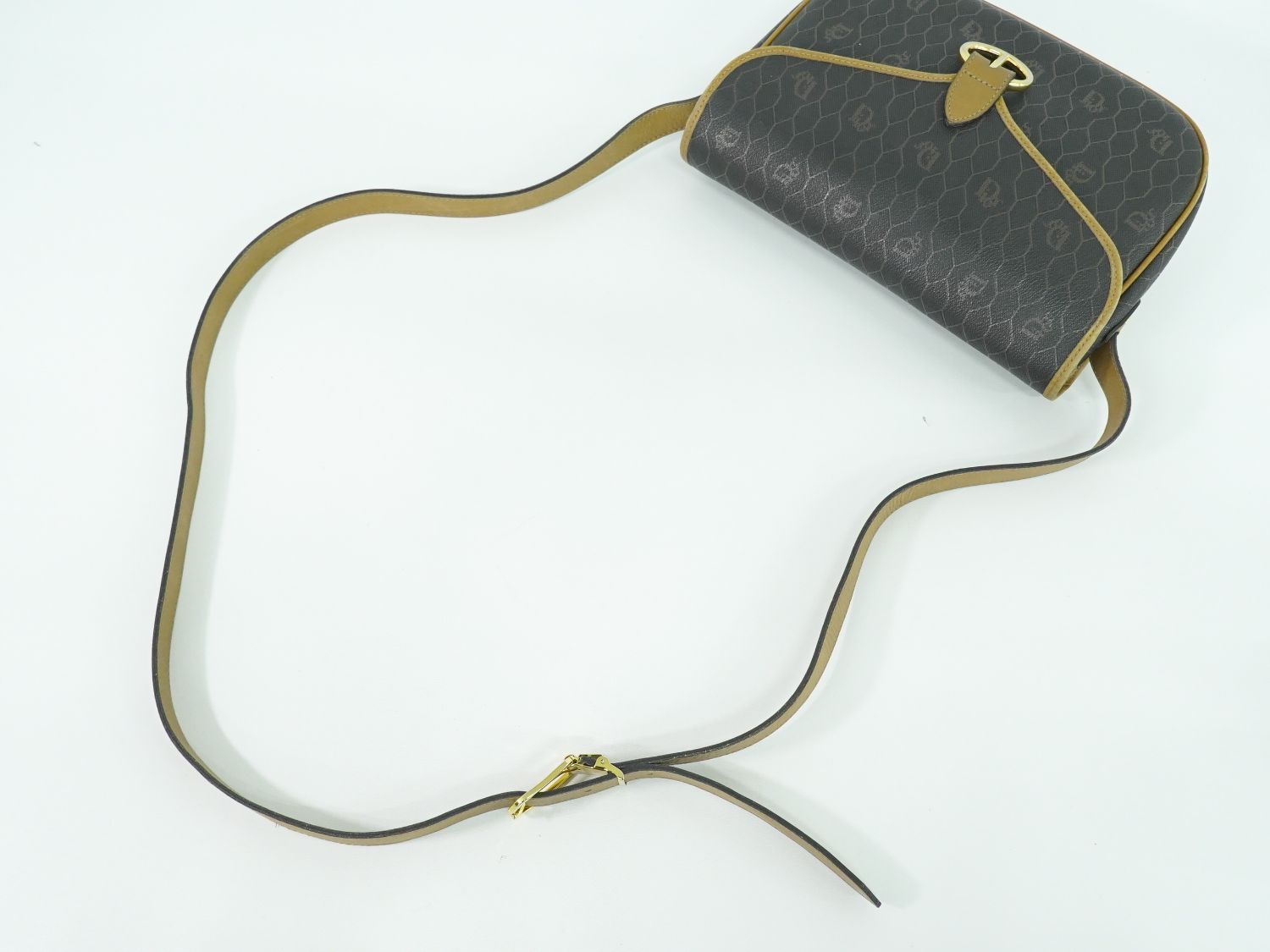 本物 クリスチャン ディオール Christian Dior ハニカム柄 ショルダーバッグ ポシェット PVC ブラック バッグ 中古・ Christian Dior クリスチャンディオール ハニカム柄 ショルダーバッグ