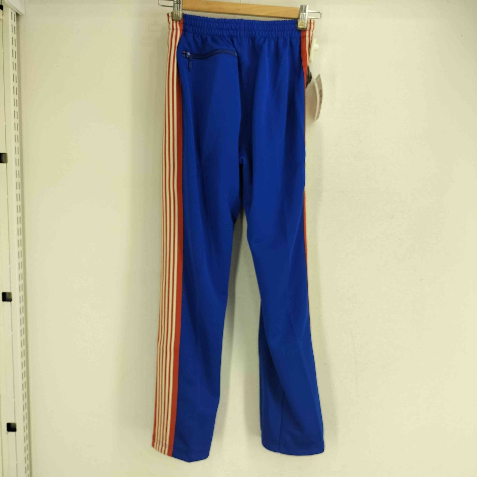 Needles(ニードルズ) 別注Track Pant NARROW レディース  1【中古】【ブランド古着バズストア】 ニードルズ Needles 別注Track Pant NARROW レディース 1 - メルカリ