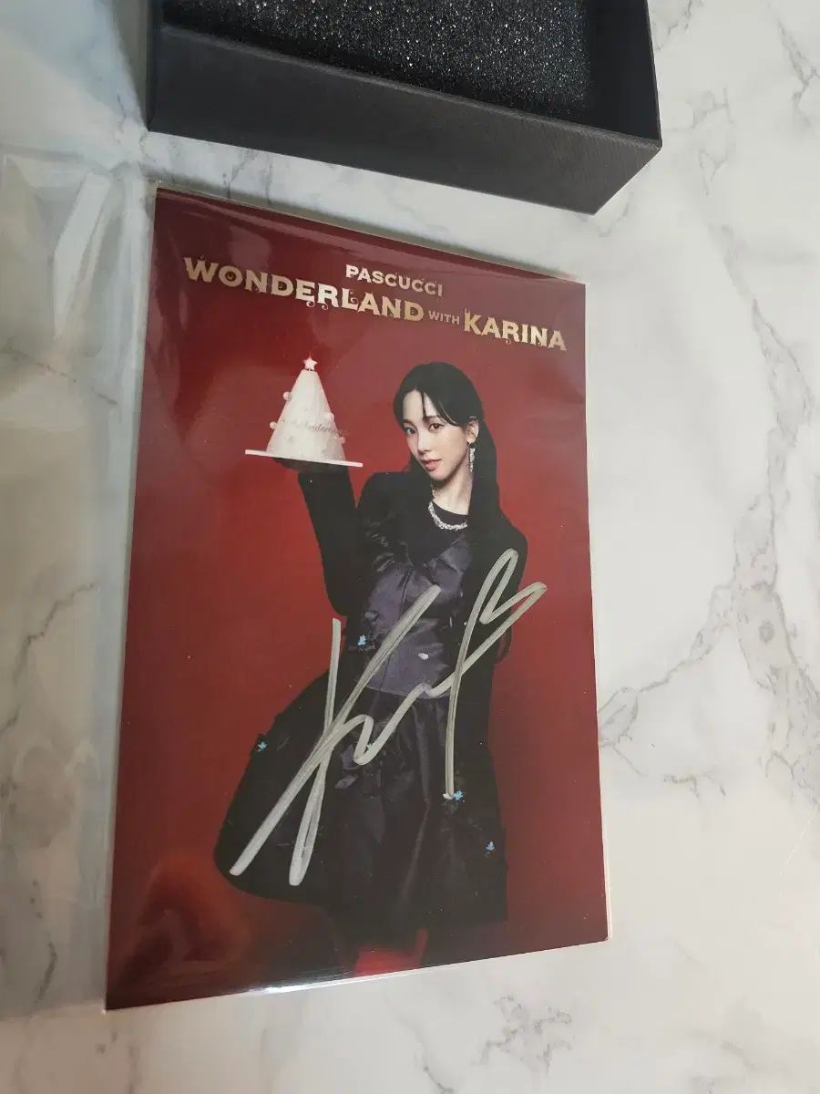 - エスパ カリナ サイン入り はがき