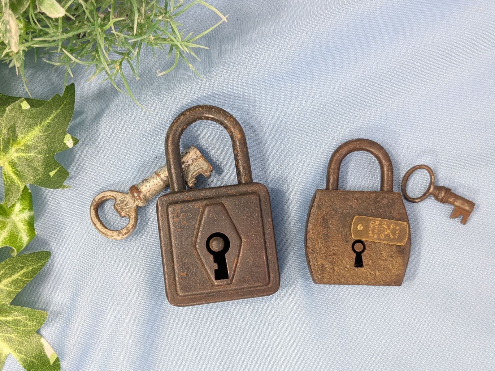 真鍮製南京錠 アンティーク 希少 錠前と鍵 コレクション - Etsy 日本 南京錠 鍵  錠前 アンティーク ヴィンテージ