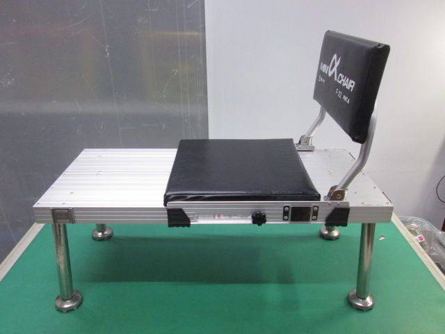 カープ MINIαCHAIR F 22 G 72 ヘラ椅子 釣台 ニューミニ銀閣 0104 CI 7 AT 1 S