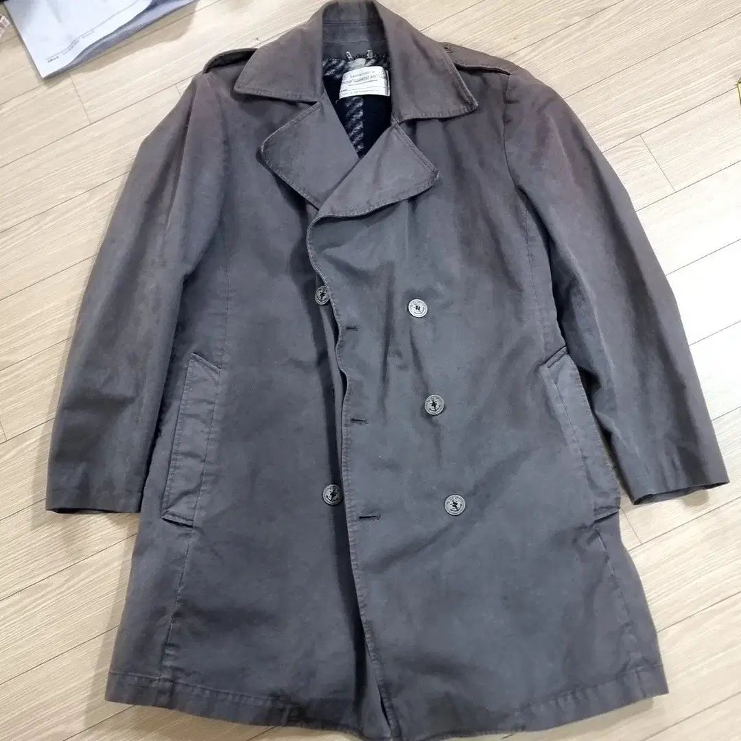 DONDUP グレー ダブルボタン トレンチコート 100