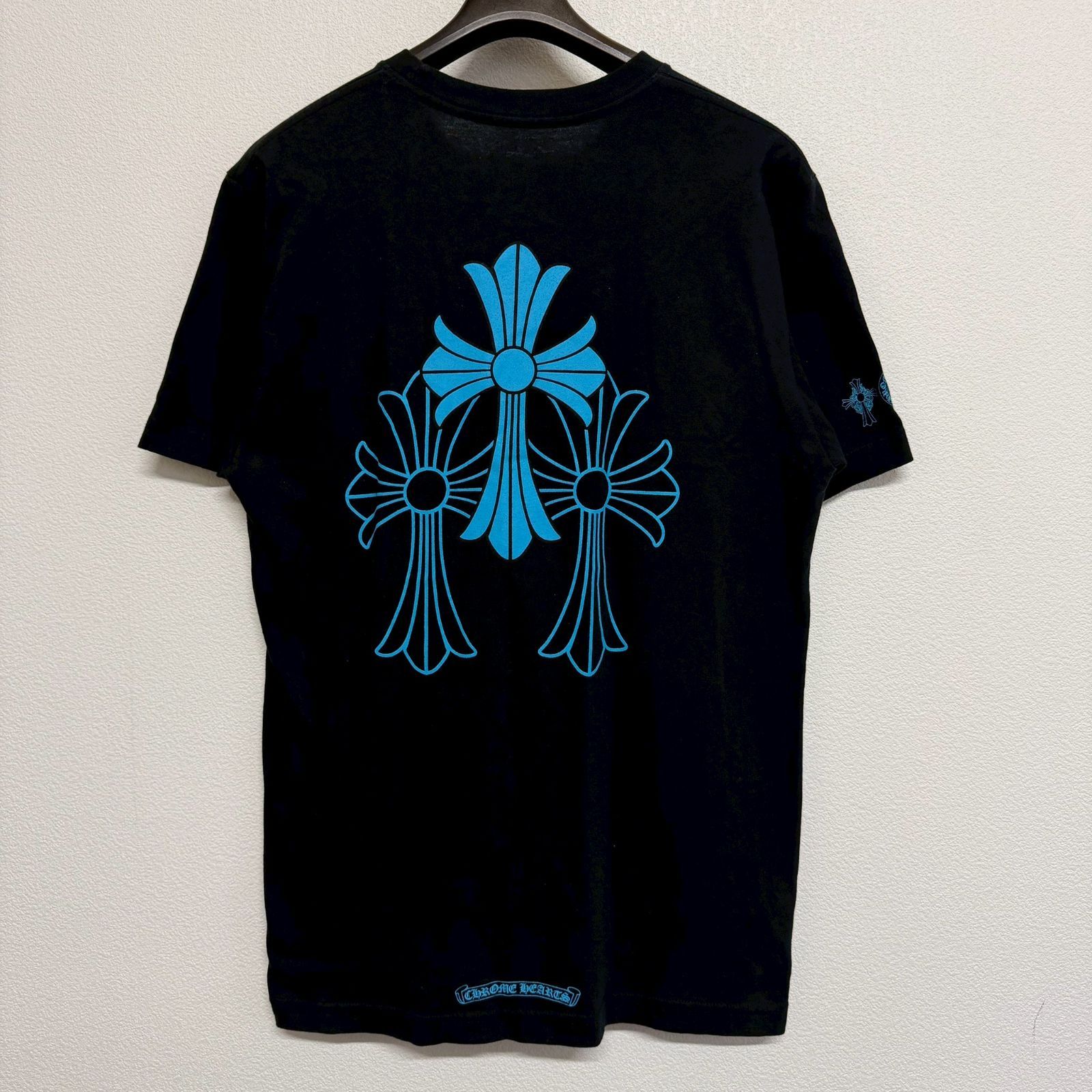 CHROME HEARTS クロムハーツ トリプルクロス ロゴ プリント 黒