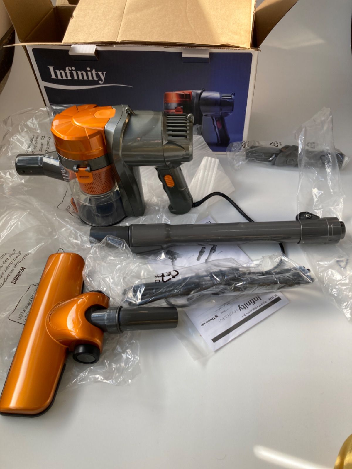 ♥に近い Infinity マルチサイクロンクリーナー オレンジ VC 1435