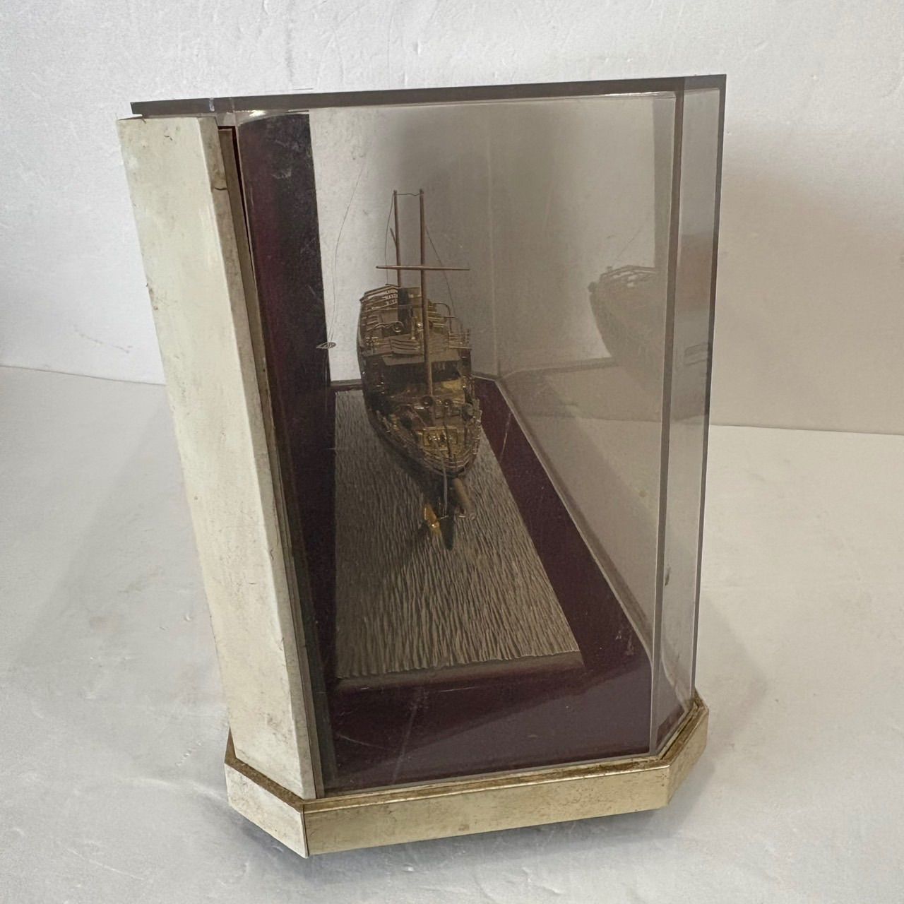 ケース入り インテリア