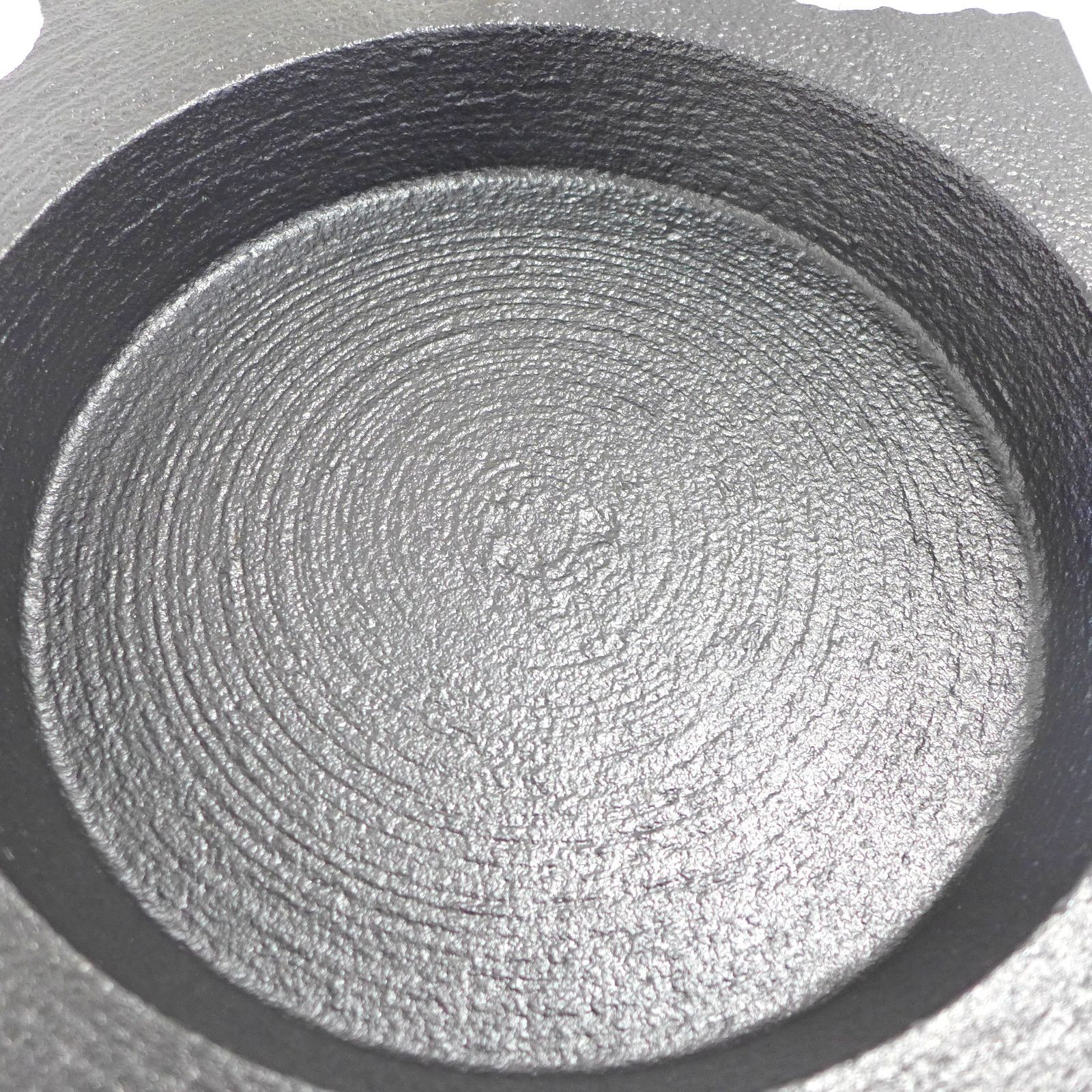 ♥ 鋳心ノ工房 鉄鍋 羽落ち角すき鍋