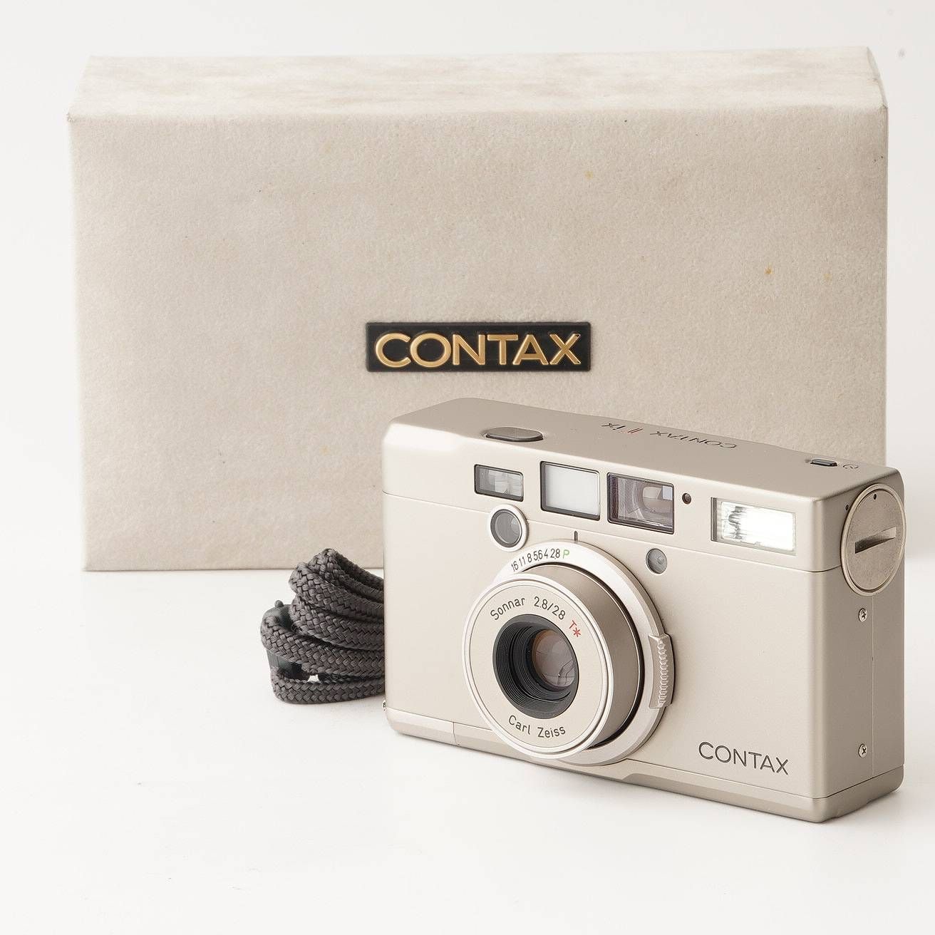 コンタックス Contax T ix APSフィルムカメラ / Carl Zeiss Sonnar T