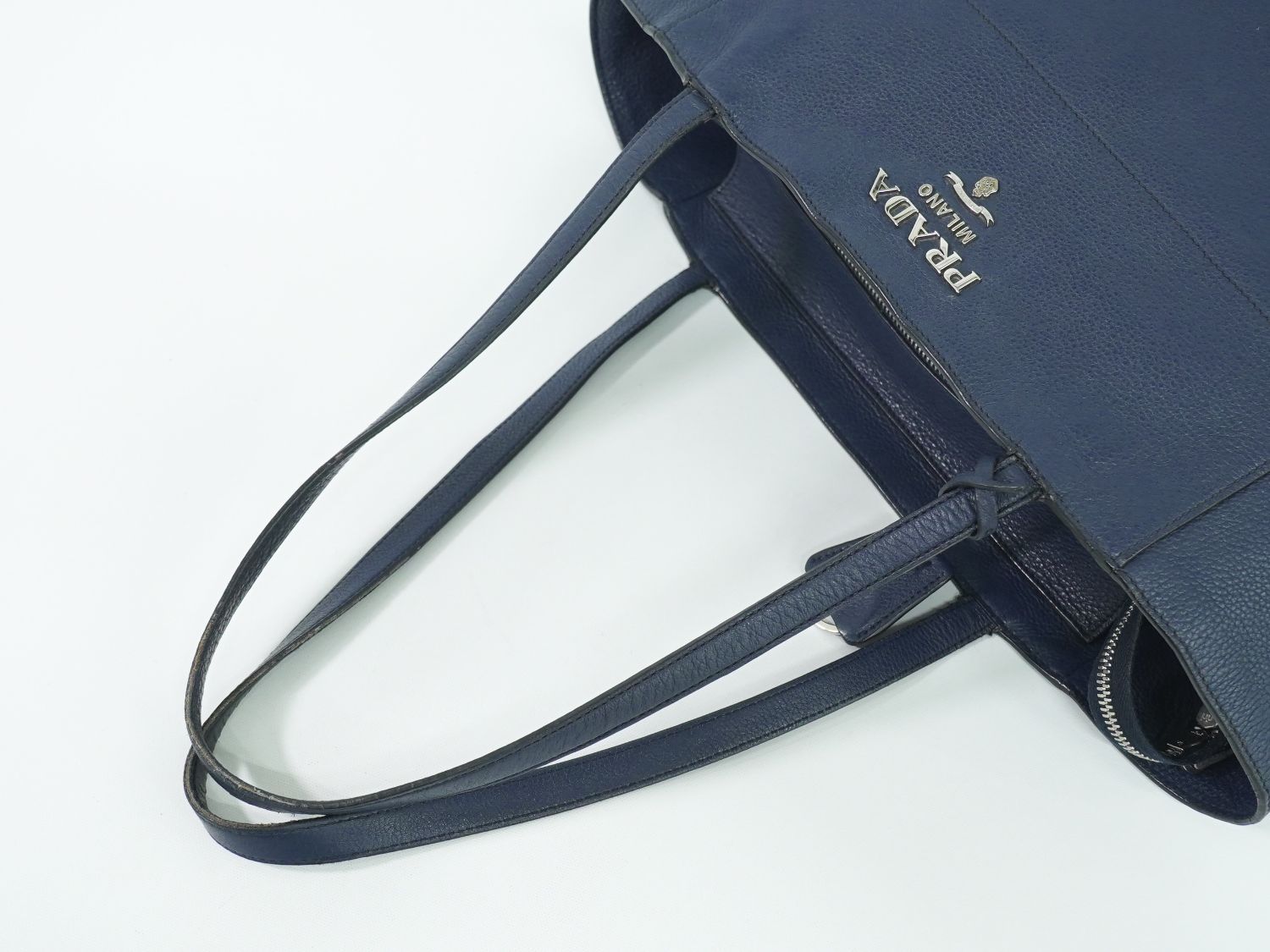 本物 プラダ PRADA レザー ショルダーバッグ トートバッグ ネイビー 1BG202 バッグ 中古・ 本物 プラダ PRADA レザー ショルダーバッグ トートバッグ ネイビー