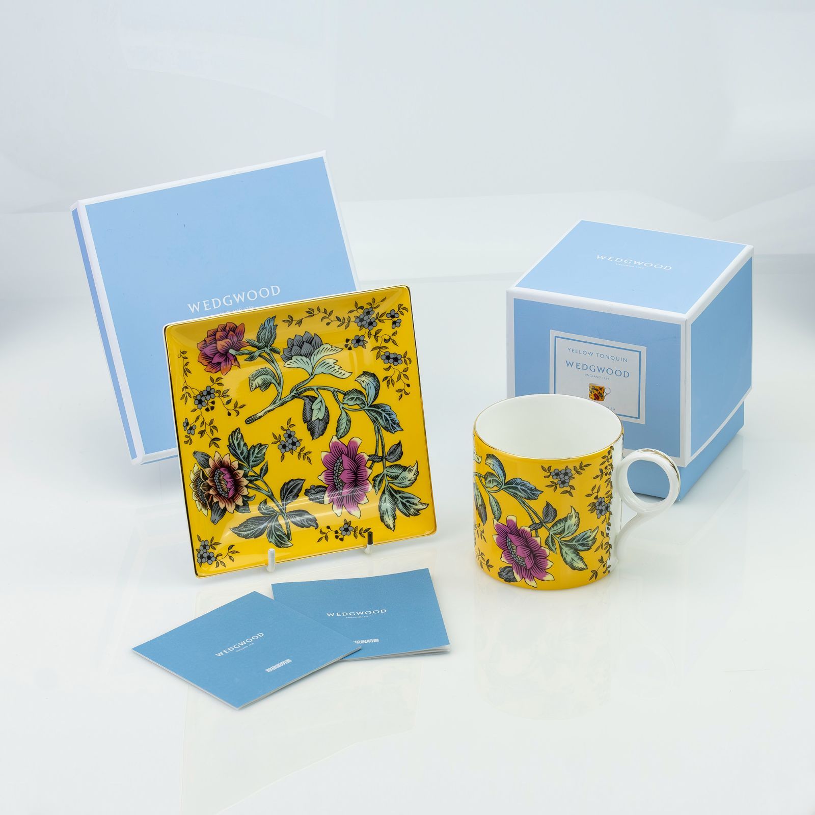 ウェッジウッド WEDGWOOD ワンダーラスト イエロー トンキン マグカップ＆スクエアトレイ セット 菊 花柄 英国ブランド