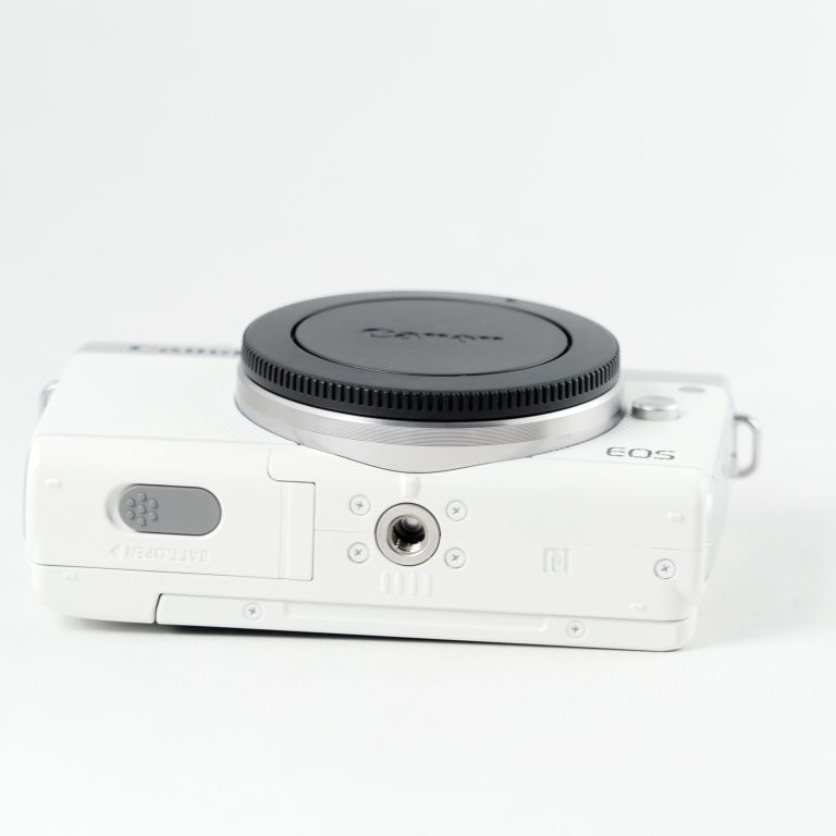  Canon ミラーレス一眼カメラ EOS M 100 EF 15 45 mm IS STM レンズキット ホワイト 14267 ミラーレス一眼 デジタルカメラ