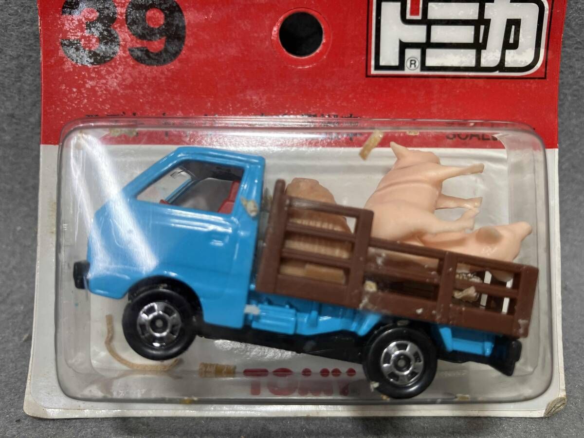 トミカ No.39 スズキ キャリィ 家畜運搬車 青 茶荷台 赤シｰト 1H