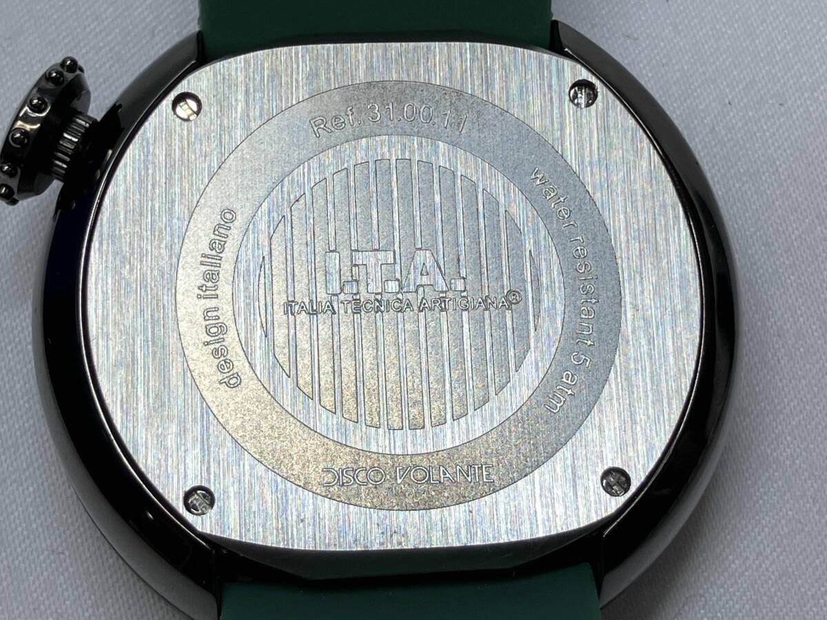  BOX付 I T A DISCO VOLANTE Ref 31 00 11 黒 緑 黒文字盤 クォーツ 腕時計 腕時計(クォーツ) 腕時計(アナログ)