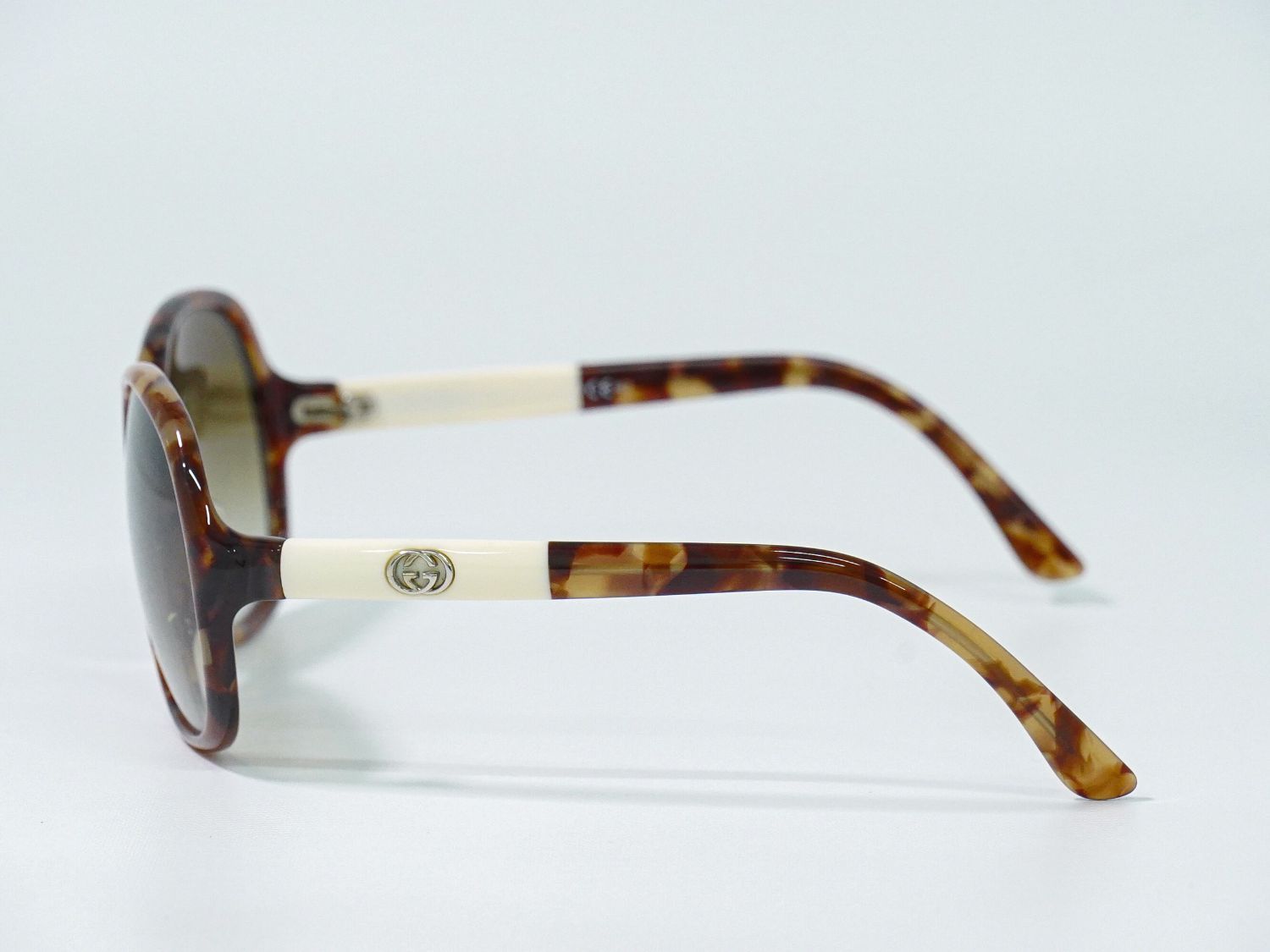 本物 グッチ GUCCI インターロッキングG べっ甲柄 サングラス プラスチック ブラウン アイボリー GG3620/F/S 眼鏡 メガネ 服飾小物 中古・ 本物 グッチ GUCCI インターロッキングG べっ甲柄 サングラス