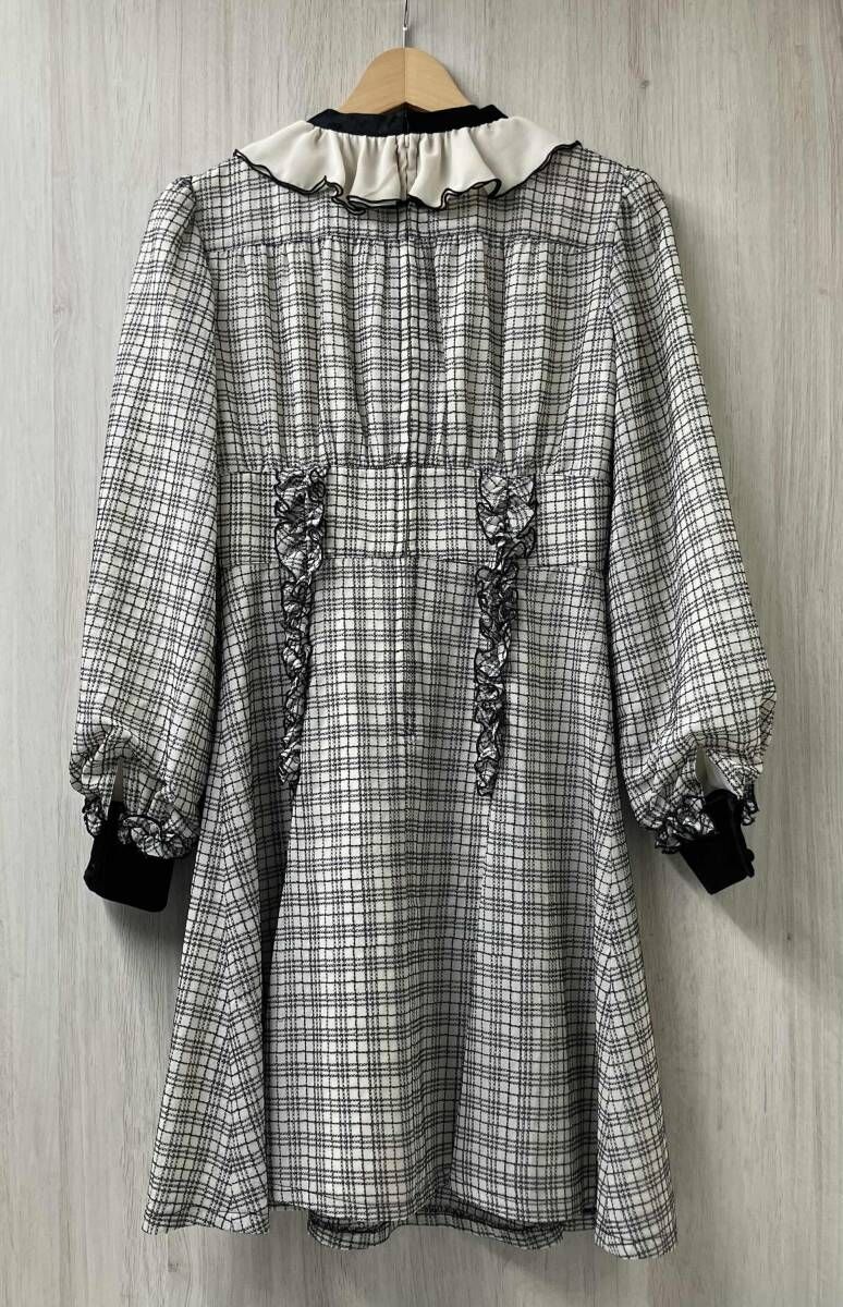 オサレカンパニー イコラブ The 5 th ロングスリーブ ワンピース フリーサイズ ベージュ ブラック