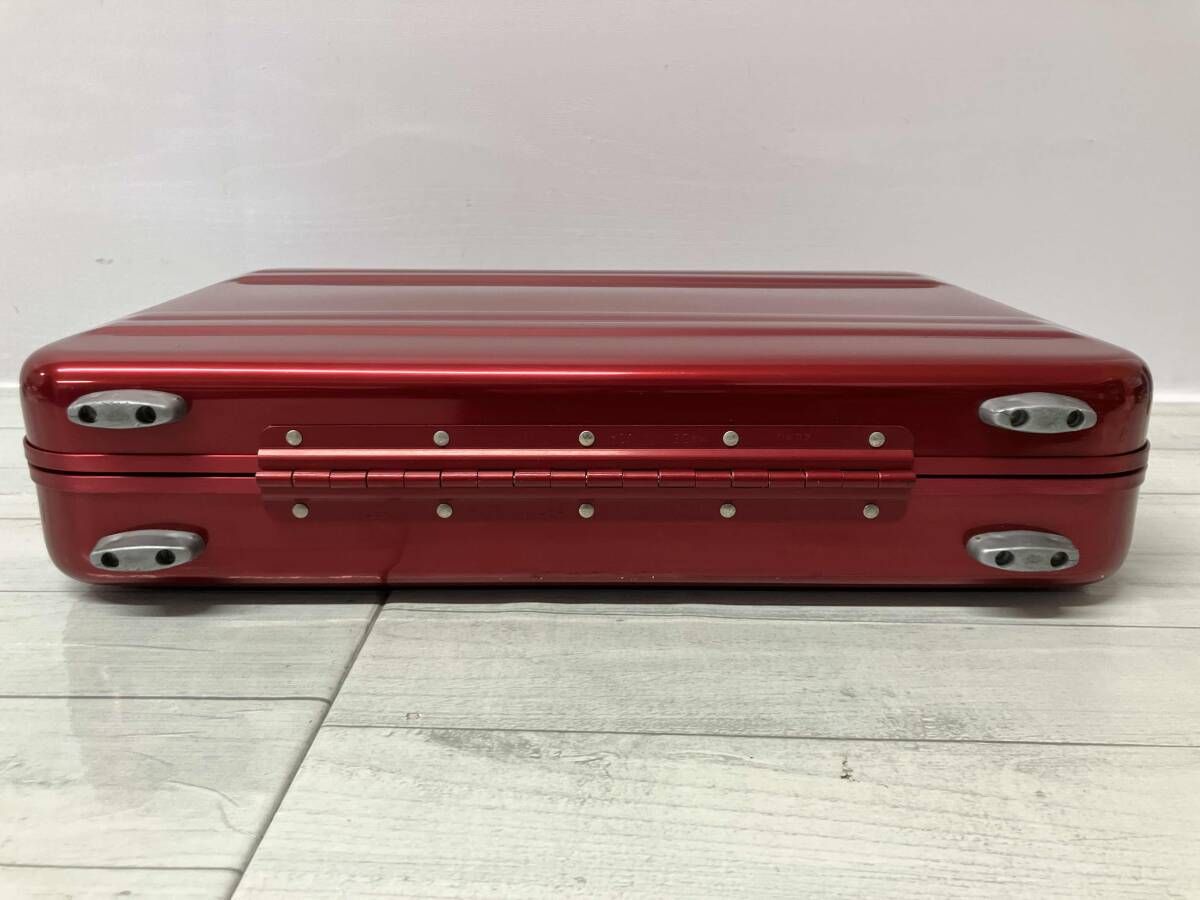 zero halliburton ゼロハリバートン アタッシュケース 赤色 RED レッド