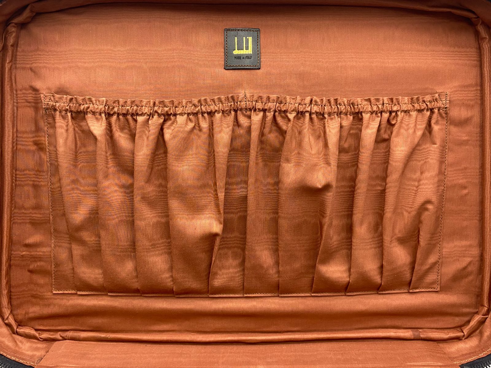 dunhill 最高級 オールレザー トランクケース 楽天市場】SILVER LAKE CLUB レザートランク 32cm (オイルレザー) 日本