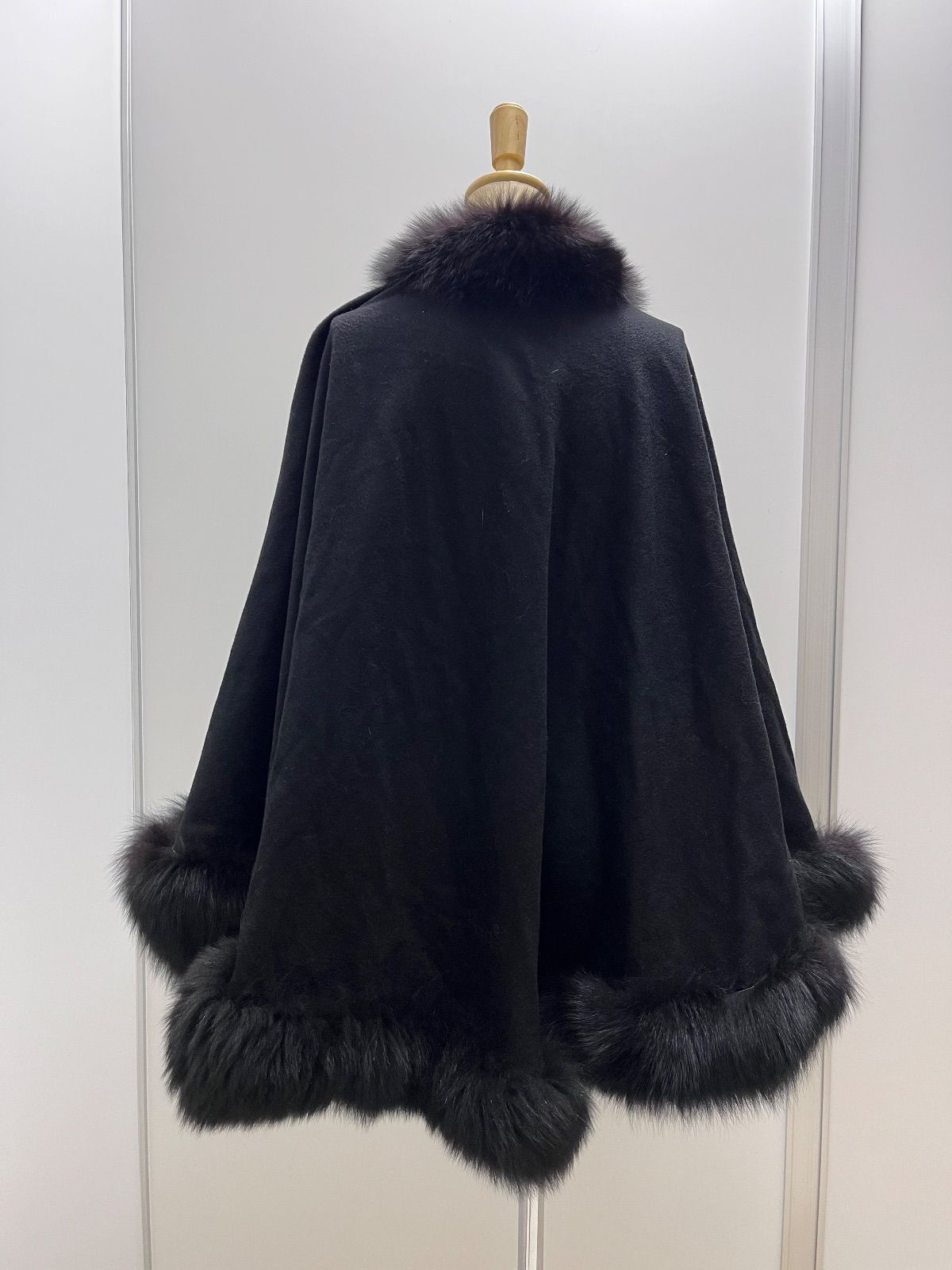 ブルックスブラザーズ カシミアポンチョ ケープ フォックスファー