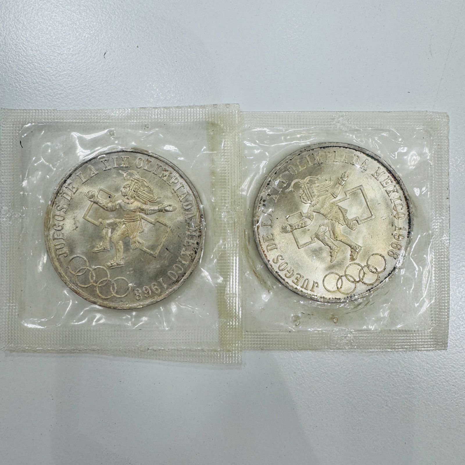 1976年オリンピック メキシコ 25ペソ硬貨 A【記念硬貨】メキシコオリンピック開催記念 25ペソ 銀貨 1968年 2枚