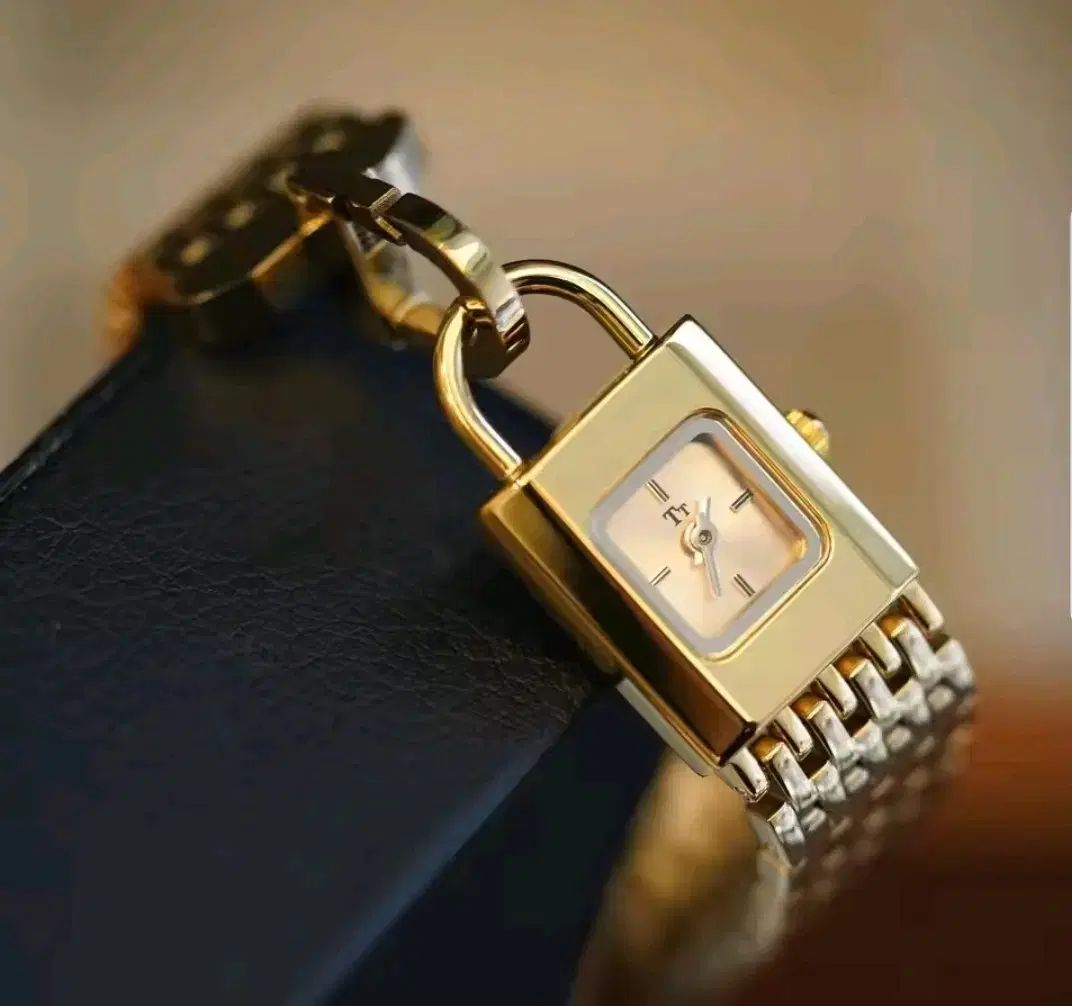 レディース メタル時計