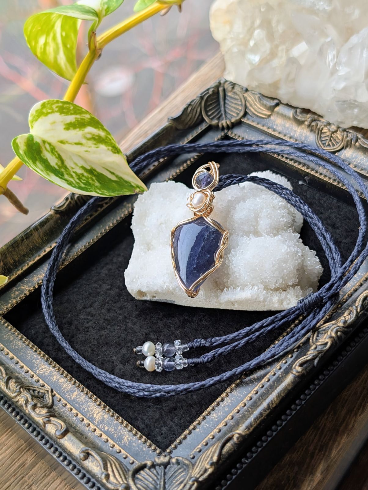 アイオライトサンストーン ワイヤーネックレス 502 天然石ネックレス