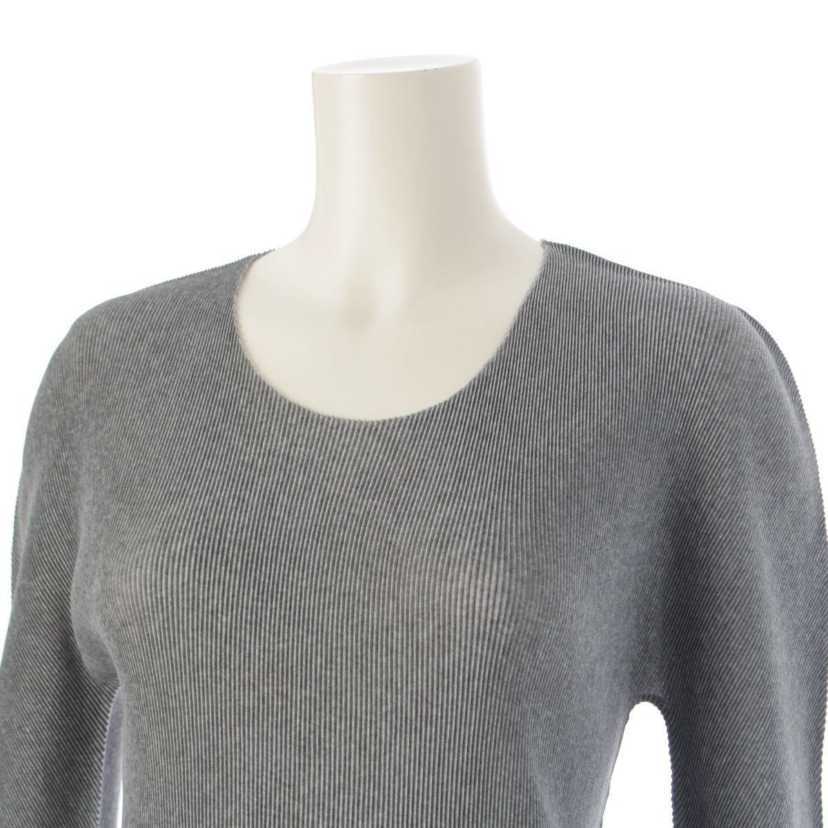 プリーツプリーズ イッセイミヤケ クルーネック ロングスリーブ