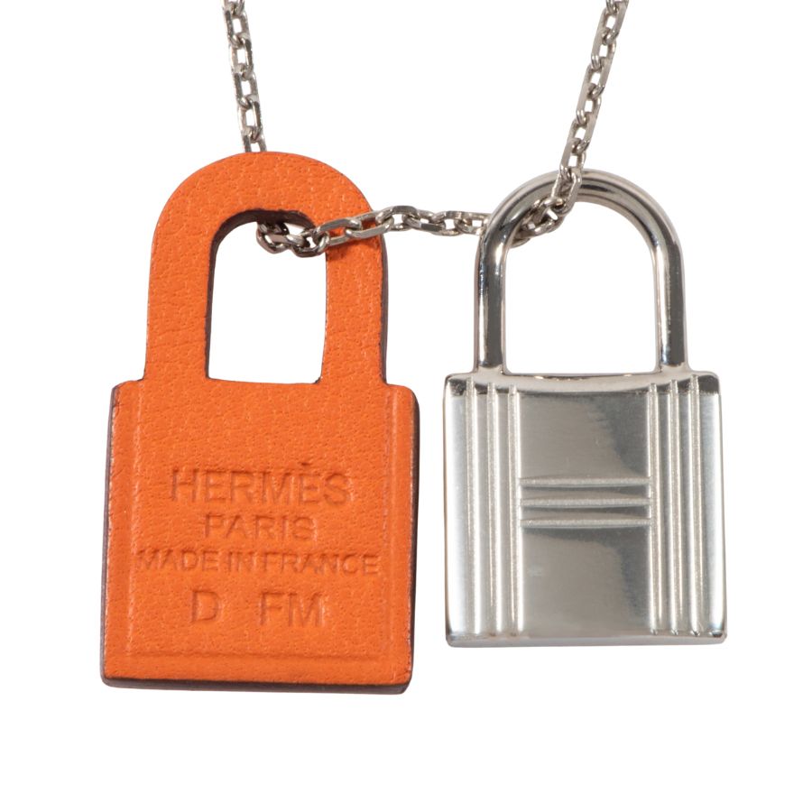 そ*ら様 【価格交渉OK】エルメス　オーケリー ネックレス オレンジｘシルバー そ*ら様 【価格交渉OK】エルメス オーケリー ネックレス オレンジx