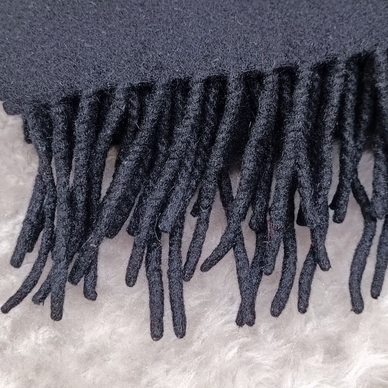 ブラック マフラー