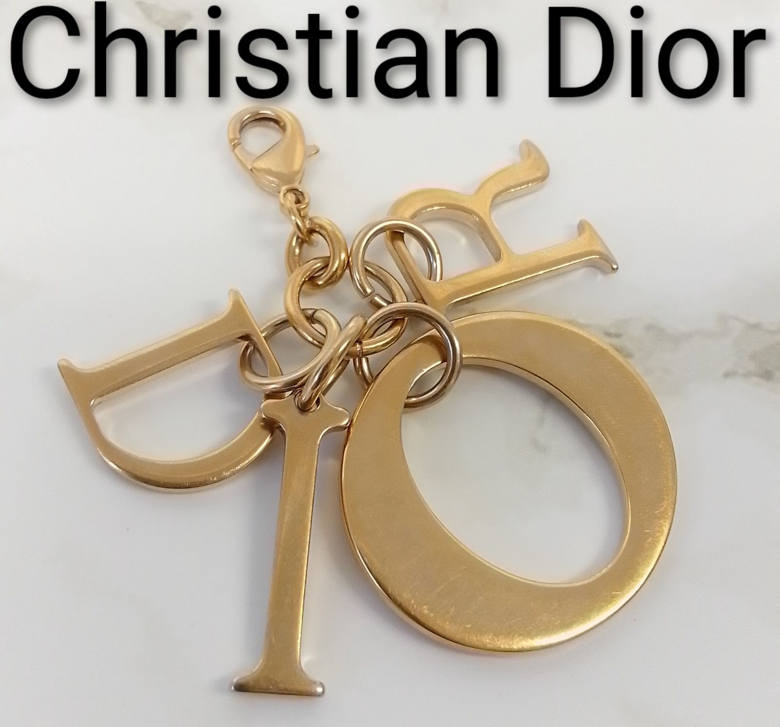AQE 14 クリスチャンディオール DIORロゴチャーム ゴールド金具