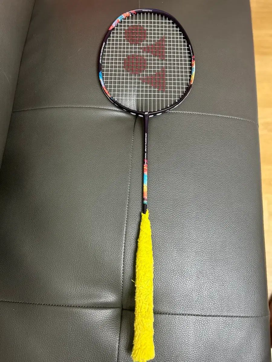 ₍ナノフ 700 pro 4 u