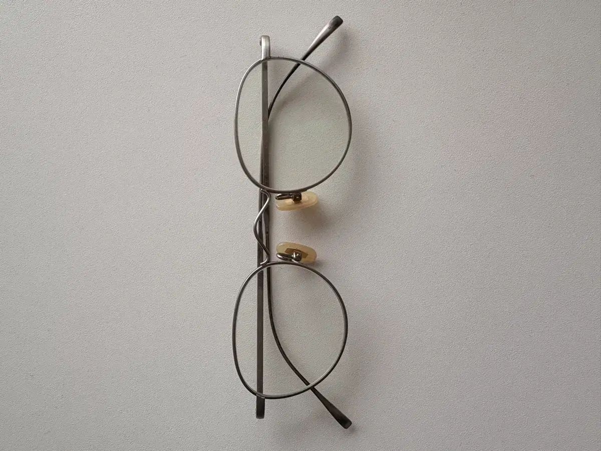 金子眼鏡 kv 47 L ブライトシルバー