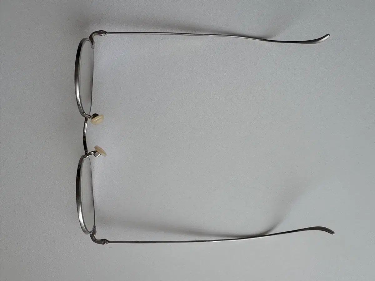 金子眼鏡 kv 47 L ブライトシルバー