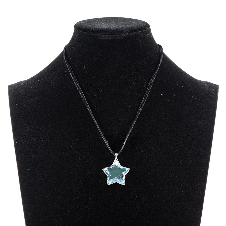 Baccaratバカラ スターレット　星　イリゼ　ネックレス 箱付き　42113 Baccarat バカラ イリゼ クリア スターレット ペンダント ネックレス