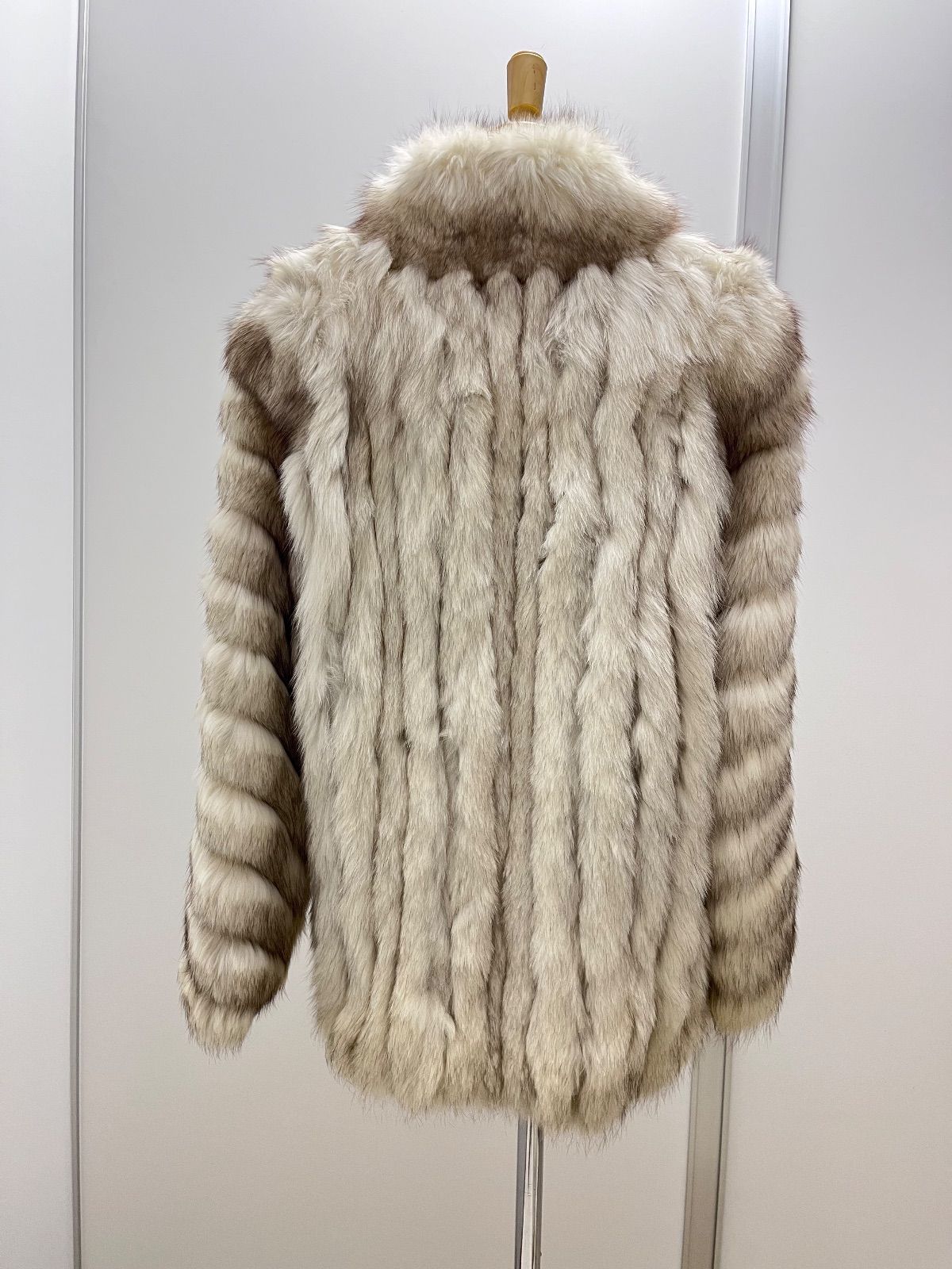 SAGA FOX フォックスファー　セミロングコート SAGA FOX フォックスファー セミロングコート 楽天市場】saga fox