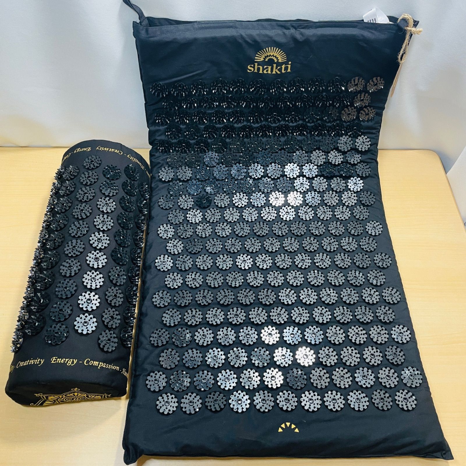 shaktiシャクティマット&ピロー ブラック 黒 - メルカリ