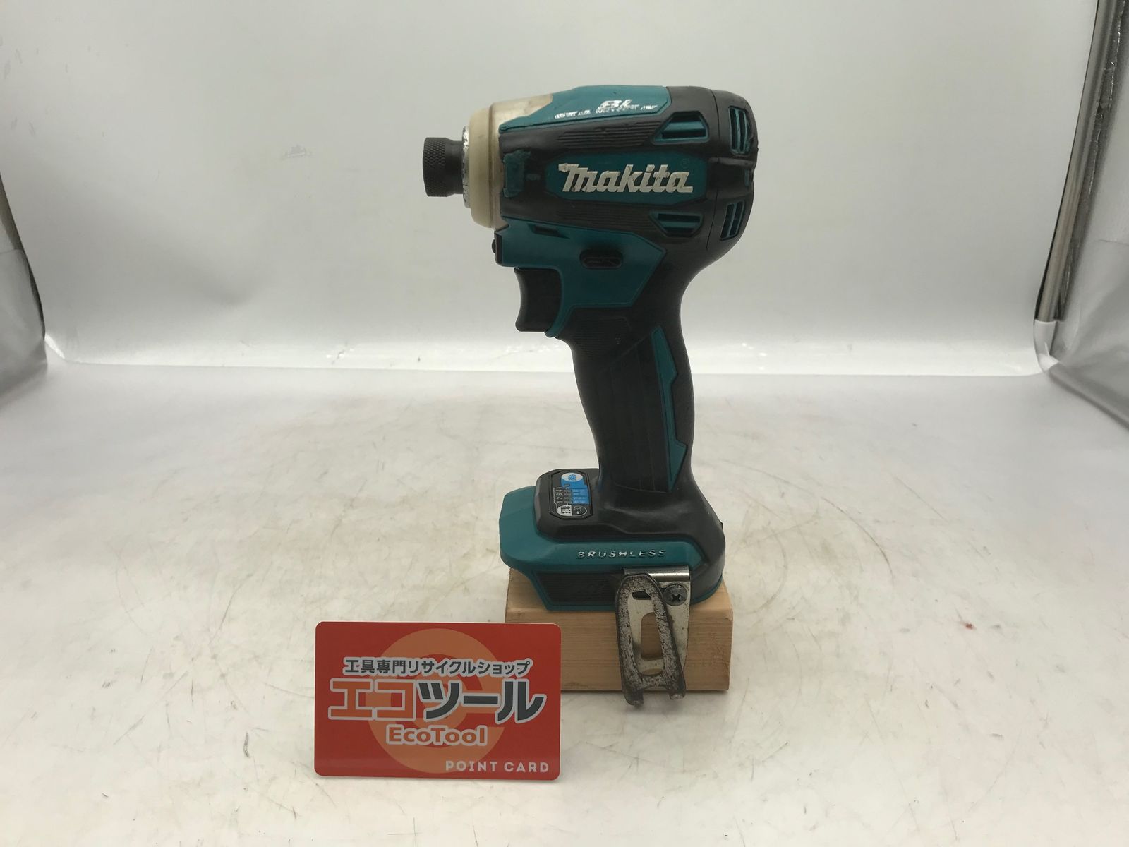 品 Makita マキタ TD 172 DZ 18 v充電式インパクトドライバ 本体のみ 青 Blue IT_TQMWR 小牧 M 04