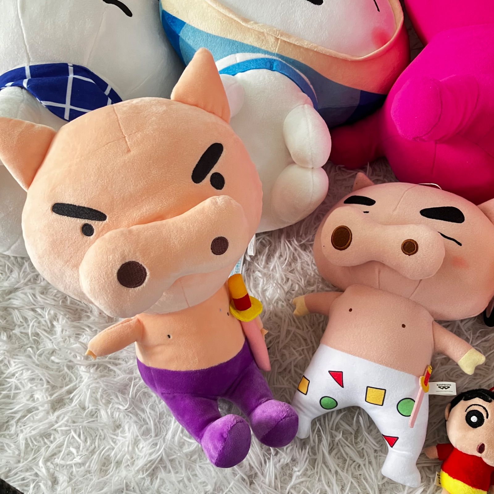 クレヨンしんちゃん ぬいぐるみ まとめ売り 大量 セット しんのすけ しんちゃん クレヨンしんちゃん ぬいぐるみ 大量まとめ売り 15点セット シロ