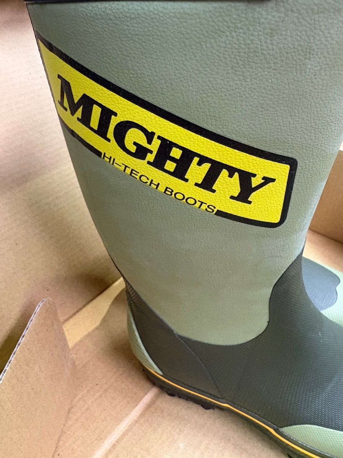 スパイク付き長靴 25.5