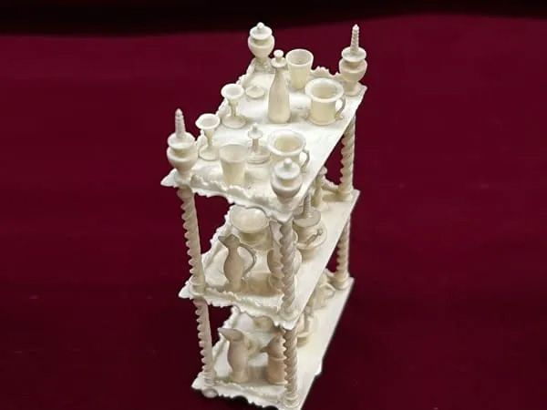 フランス製 アンティーク 動物骨製 ミニチュア飾り棚