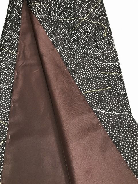 小紋 こげ茶地に組紐模様