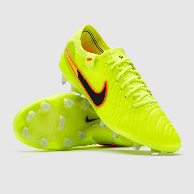 送料無料・匿名配送】Nike サッカー スパイク Nike Tiempo Legend X