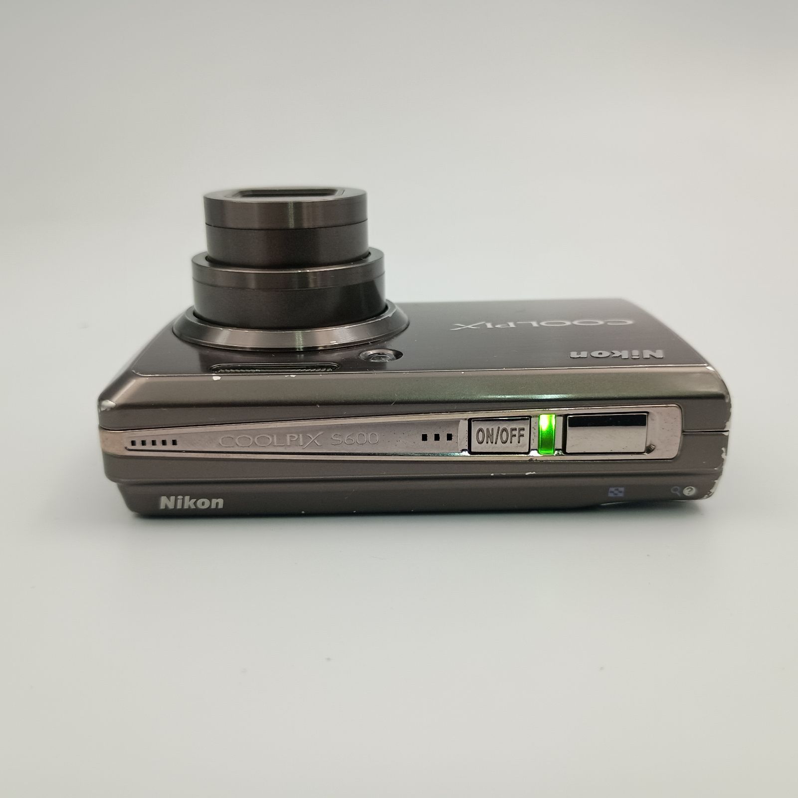 Nikon Coolpix S600 Compact DIGITAL Camera コンパクトデジタルカメラ